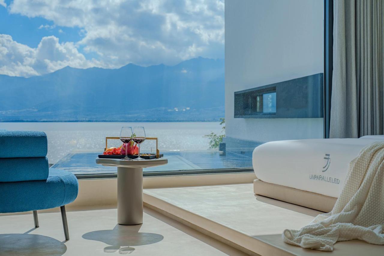 Dali Oriental Seaview Hotel -Dali Erhai Екстер'єр фото