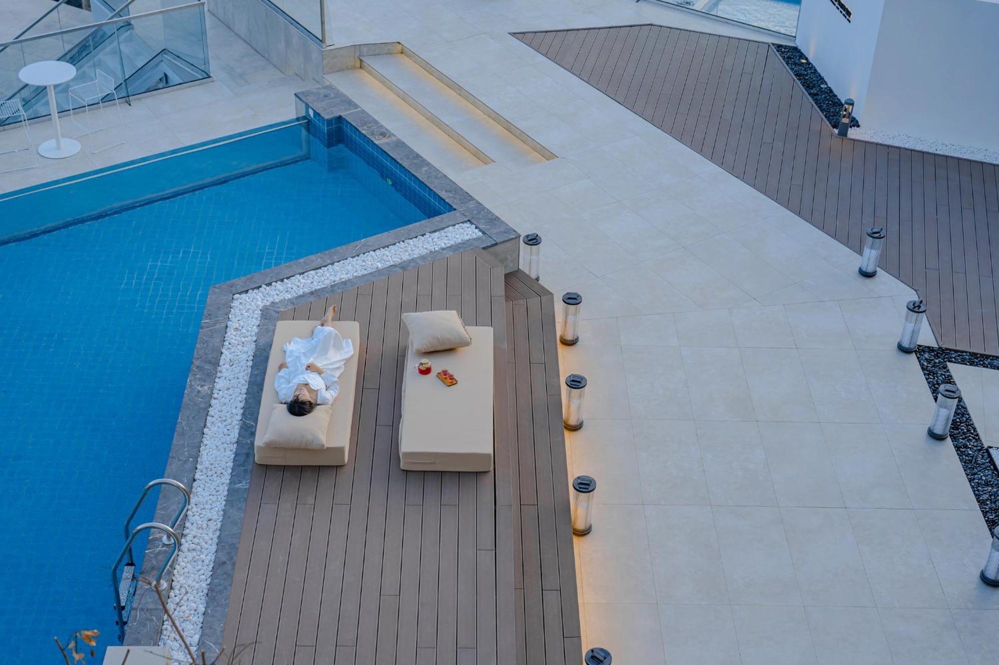 Dali Oriental Seaview Hotel -Dali Erhai Екстер'єр фото