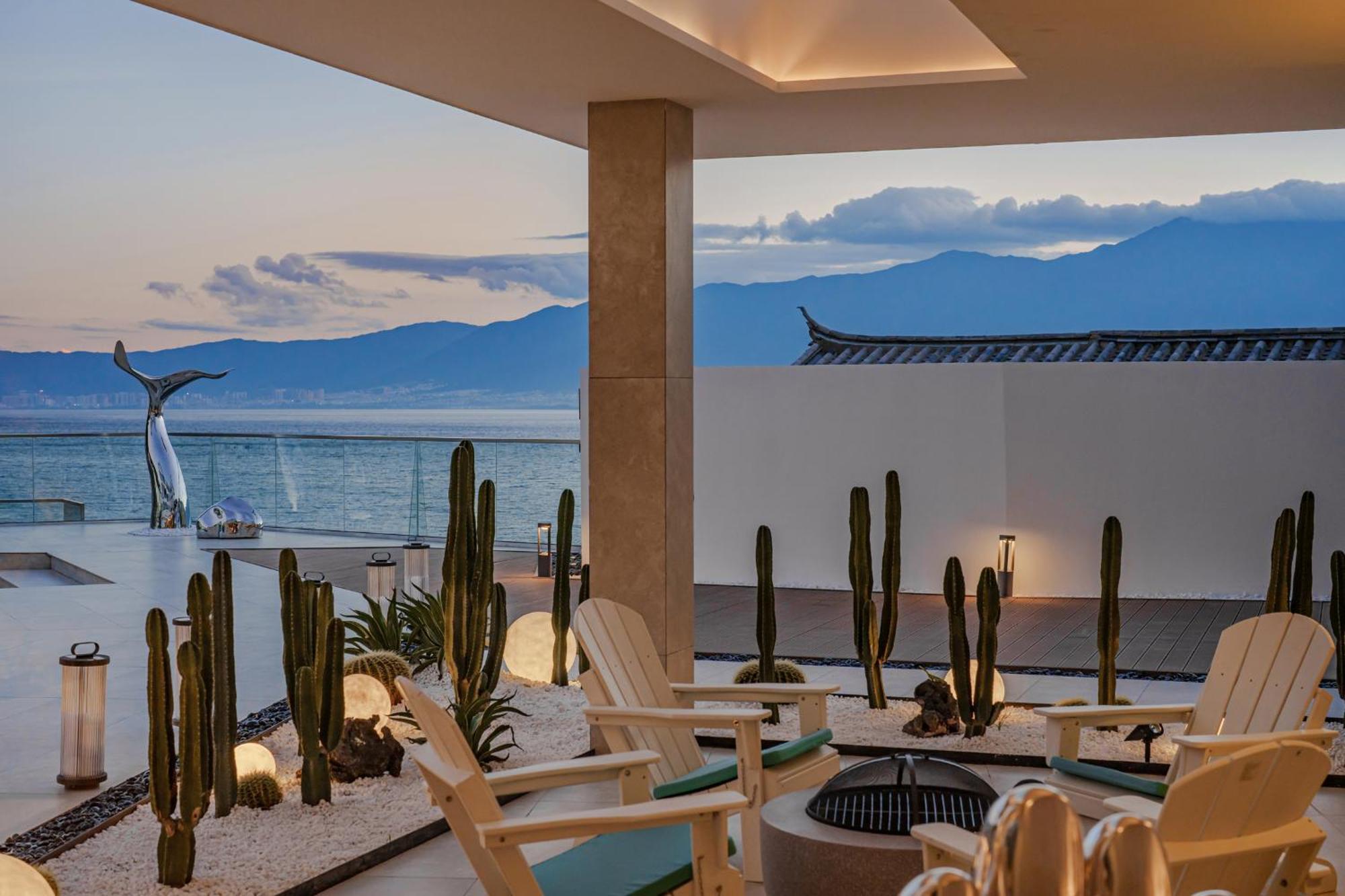 Dali Oriental Seaview Hotel -Dali Erhai Екстер'єр фото