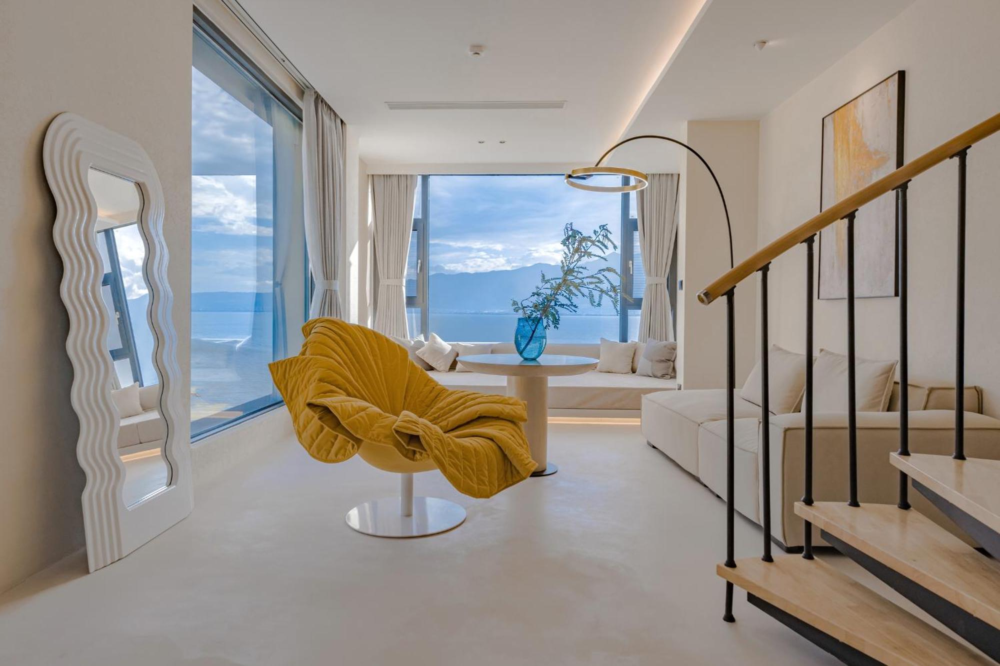 Dali Oriental Seaview Hotel -Dali Erhai Екстер'єр фото