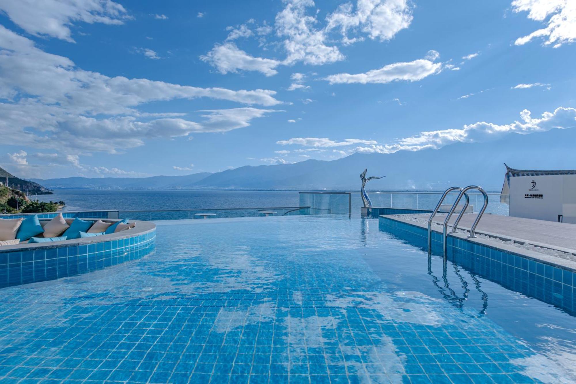 Dali Oriental Seaview Hotel -Dali Erhai Екстер'єр фото