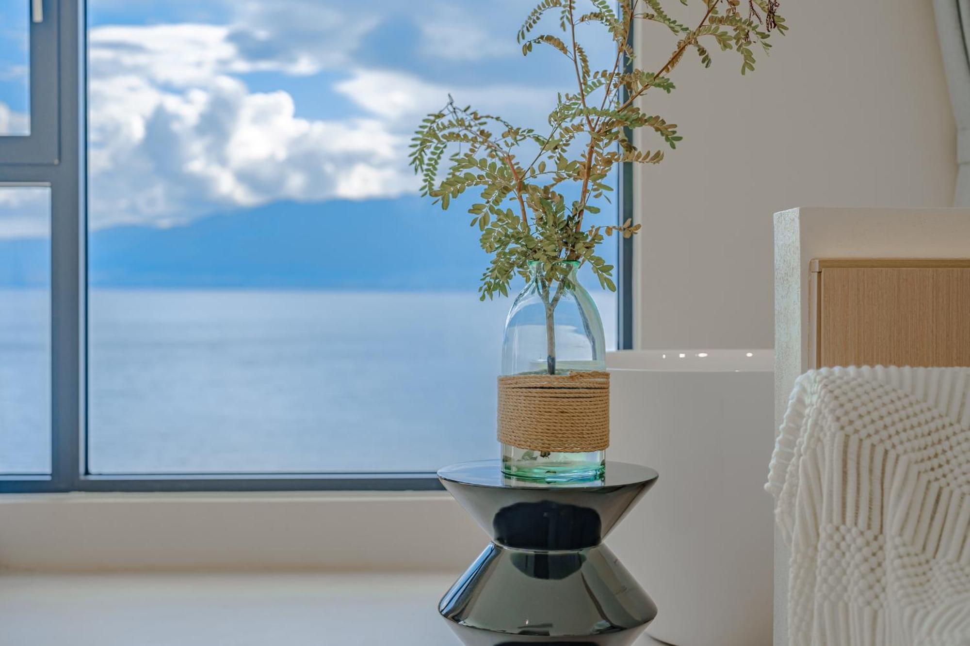 Dali Oriental Seaview Hotel -Dali Erhai Екстер'єр фото
